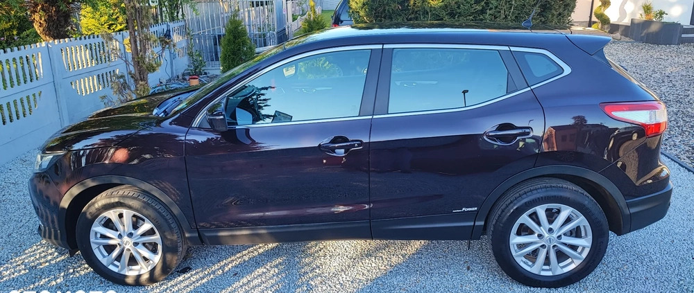 Nissan Qashqai cena 51800 przebieg: 39500, rok produkcji 2014 z Wschowa małe 277